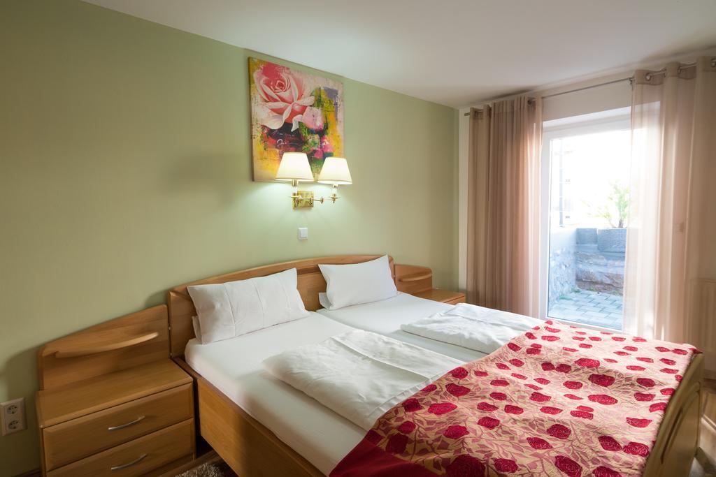 Wellnesshotel & Restaurant Hexenschopf Löffingen Εξωτερικό φωτογραφία